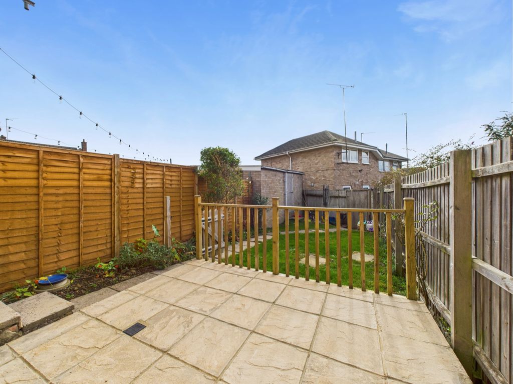 Property photo 3 of 11 Garden