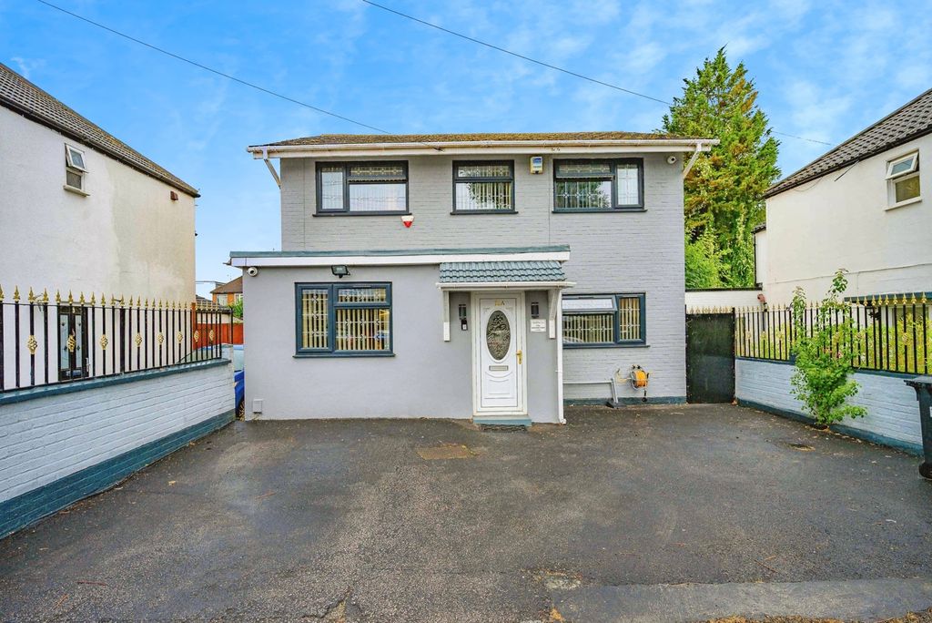 Property photo 1 of 31 Photo