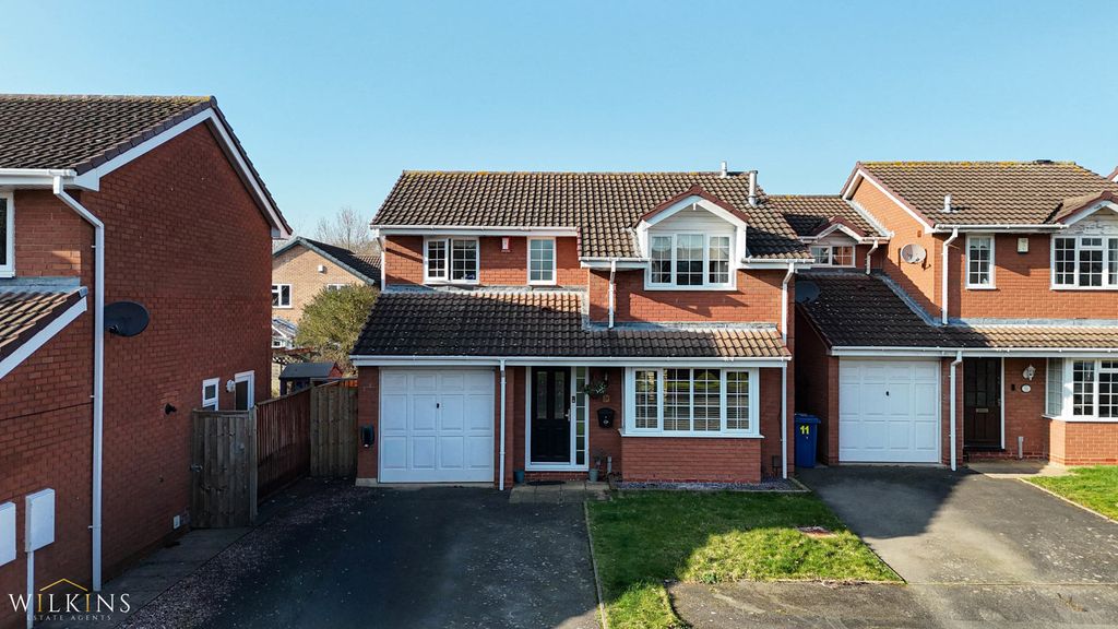 Property photo 1 of 32 Photograph