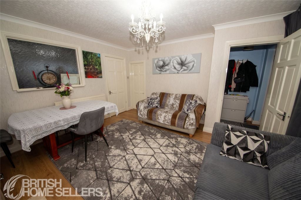 Property photo 3 of 14 Picture No. 09