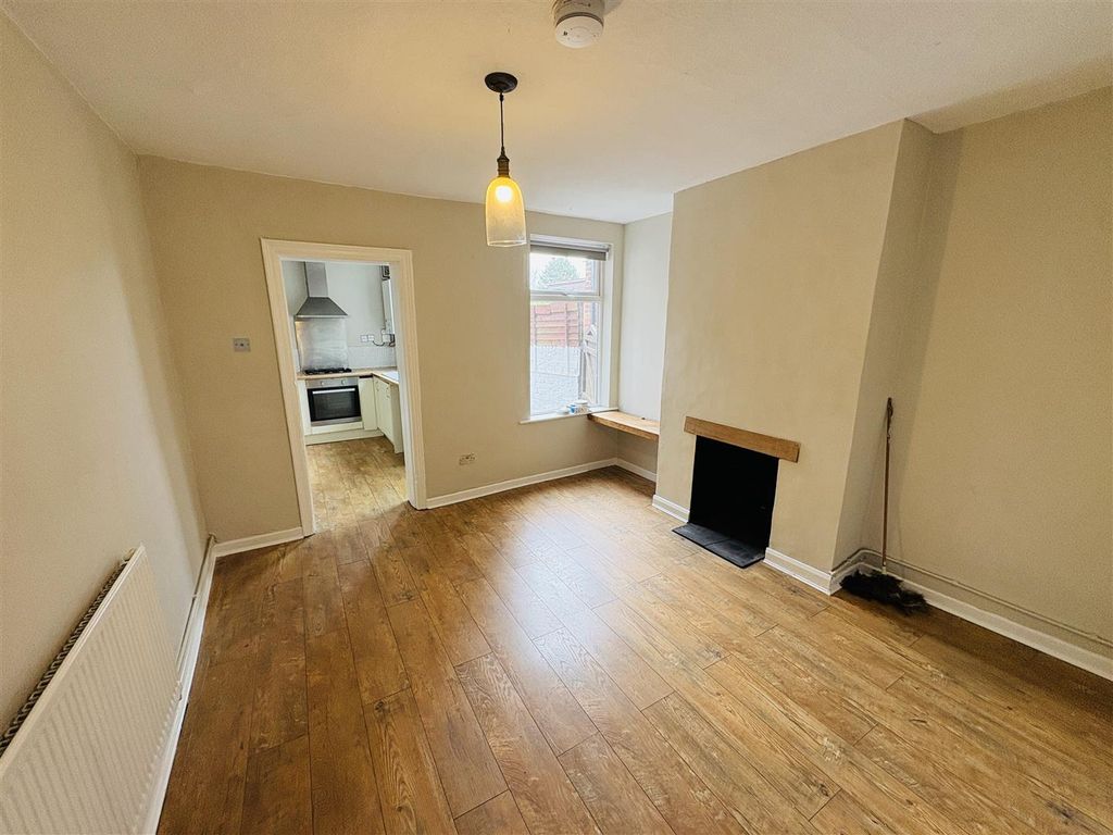 Property photo 3 of 14 Img_5330.Jpg