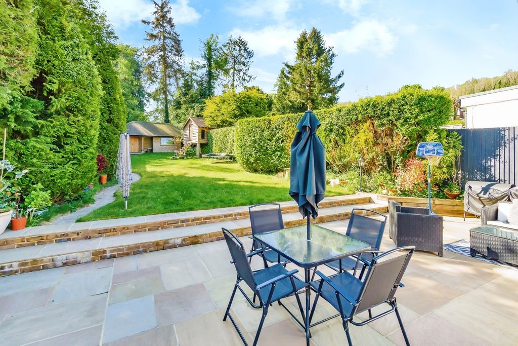 Property photo 1 of 17 Photo