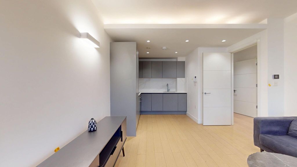 Property photo 2 of 13 Kitchen