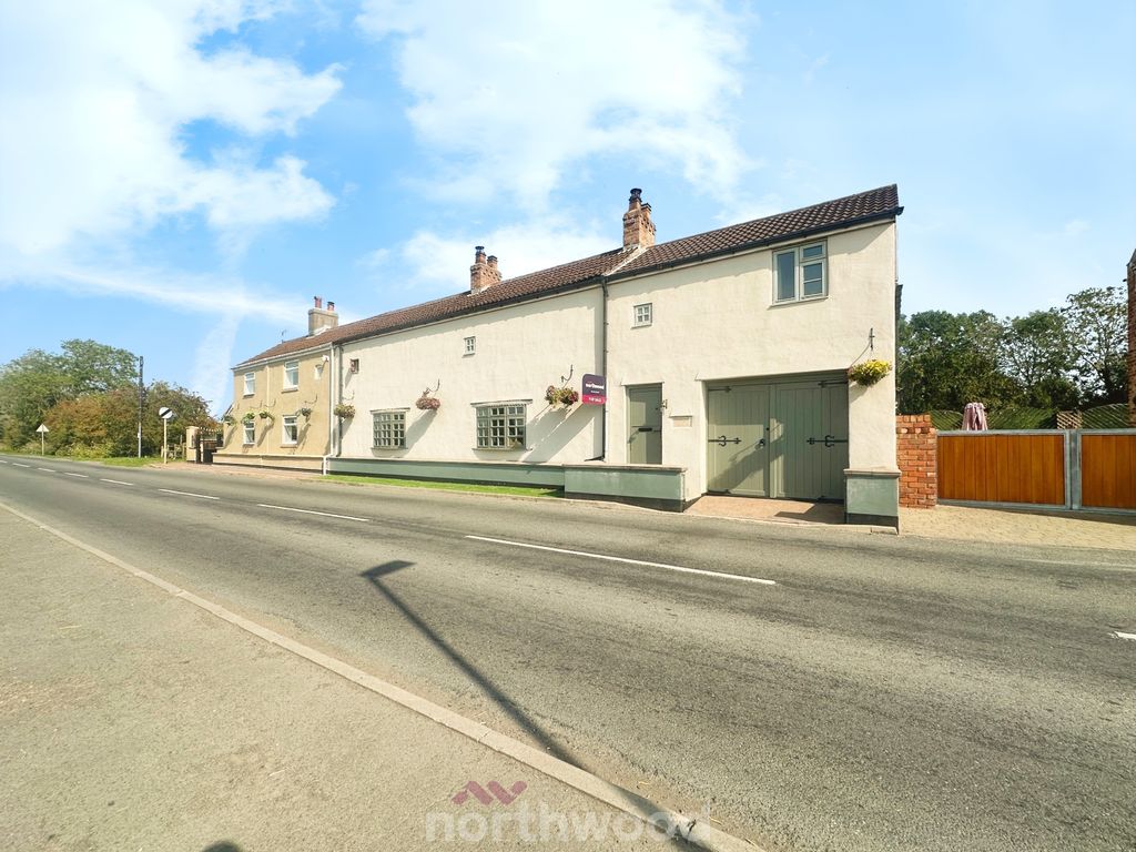 Property photo 1 of 23