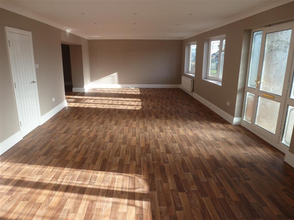 Property photo 2 of 11 Living Room