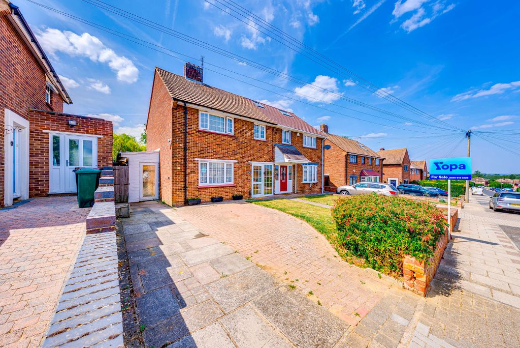 Property photo 2 of 37 ba2d13Ced27596A20Bb51E928d0Bc766d6B15c68.Jpg