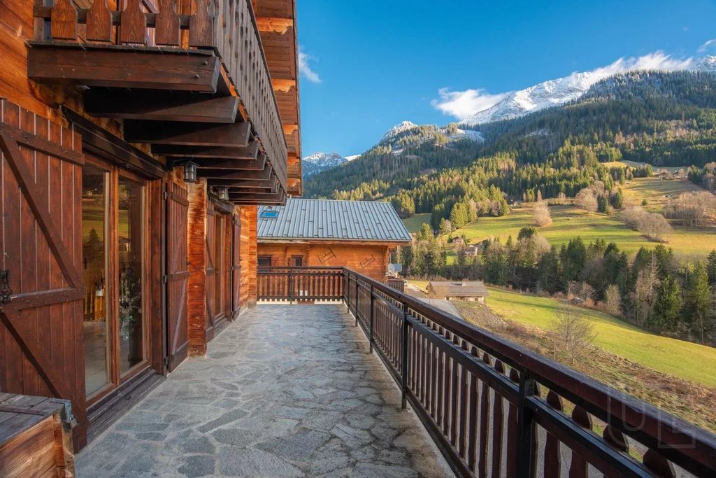 Property photo 2 of 34