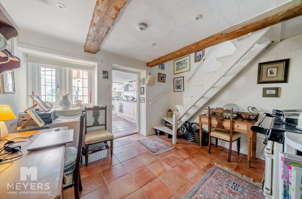 Property photo 3 of 19