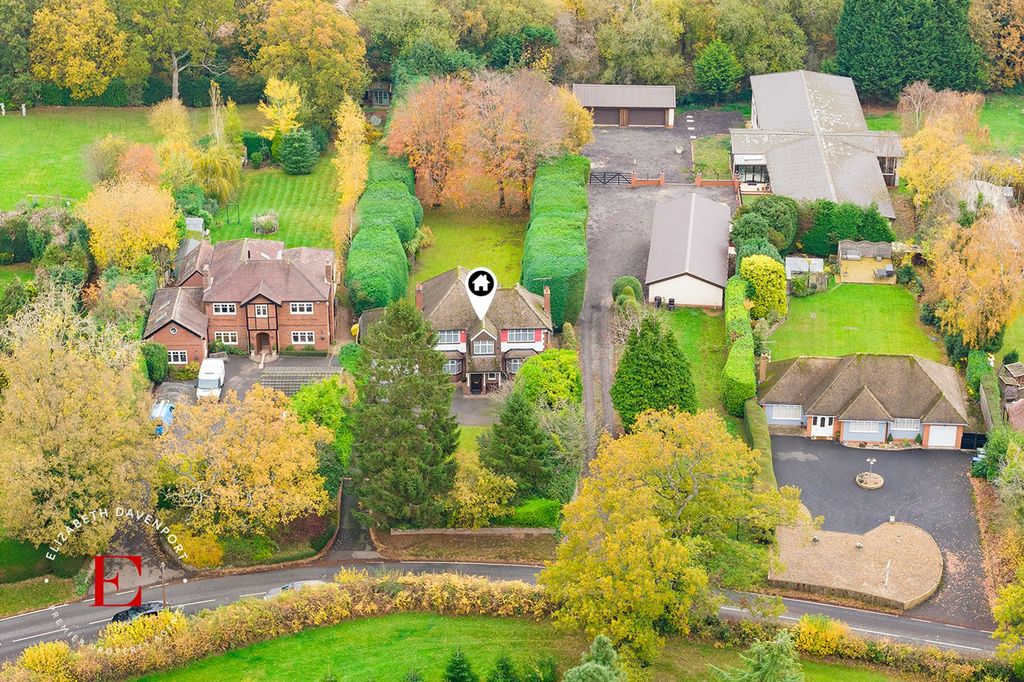 Property photo 2 of 22