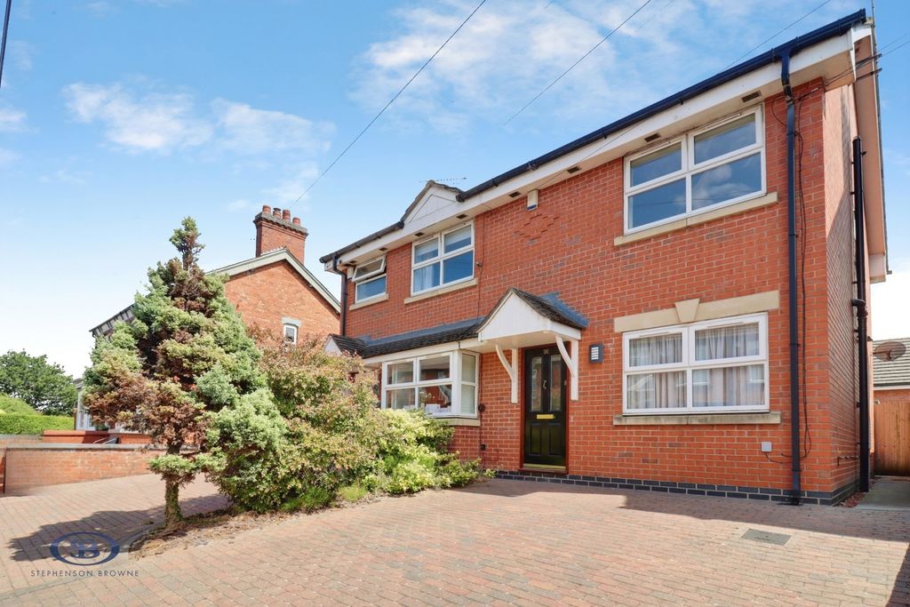 Property photo 1 of 17 Pbox-Img.Jpg