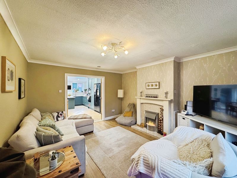 Property photo 3 of 18 Photo 18