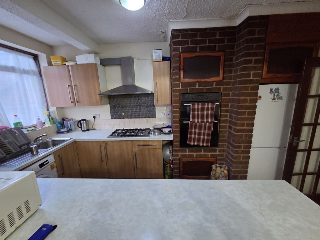 Property photo 2 of 10 Gallery