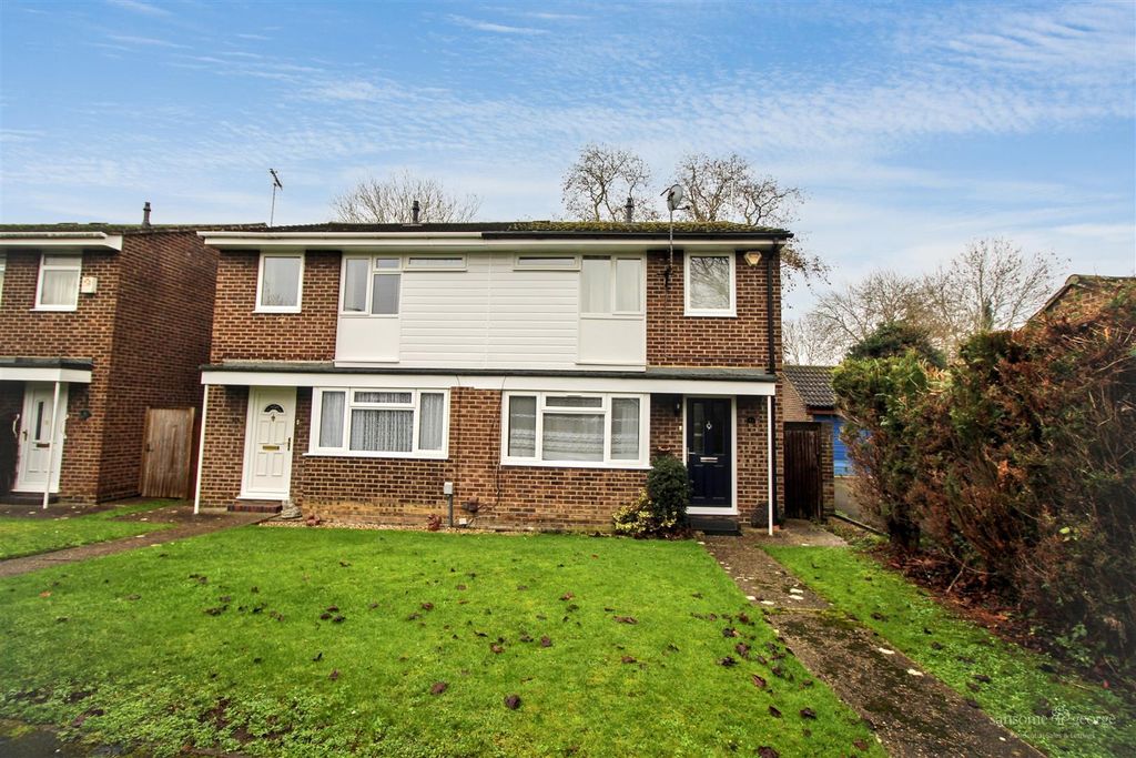 Property photo 1 of 13 Front