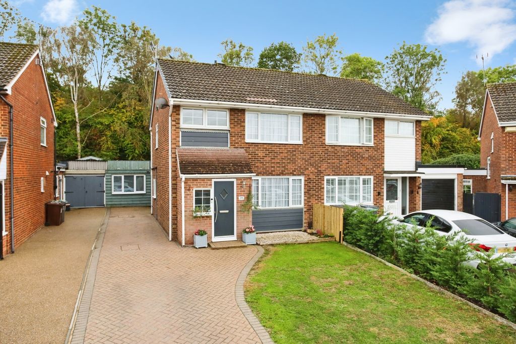Property photo 1 of 18 Pbox-Img.Jpg