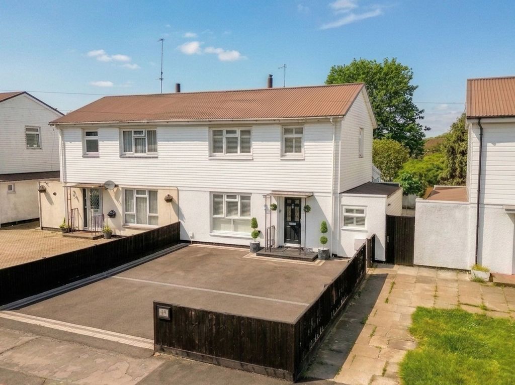 Property photo 1 of 29
