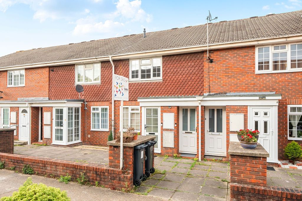 Property photo 1 of 12