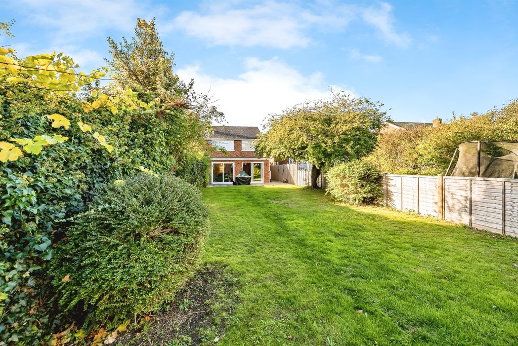 Property photo 3 of 17