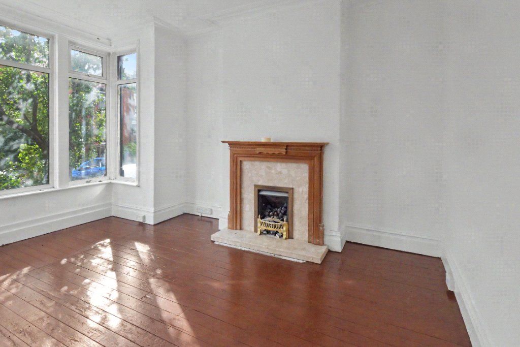Property photo 2 of 14 Picture No. 01