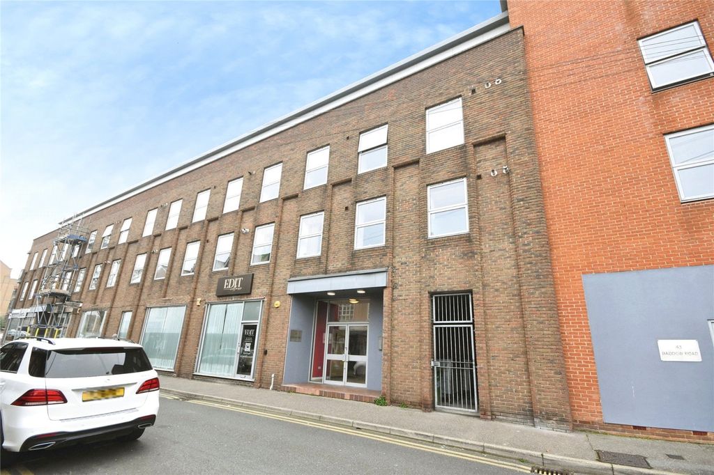 Property photo 2 of 15 Front