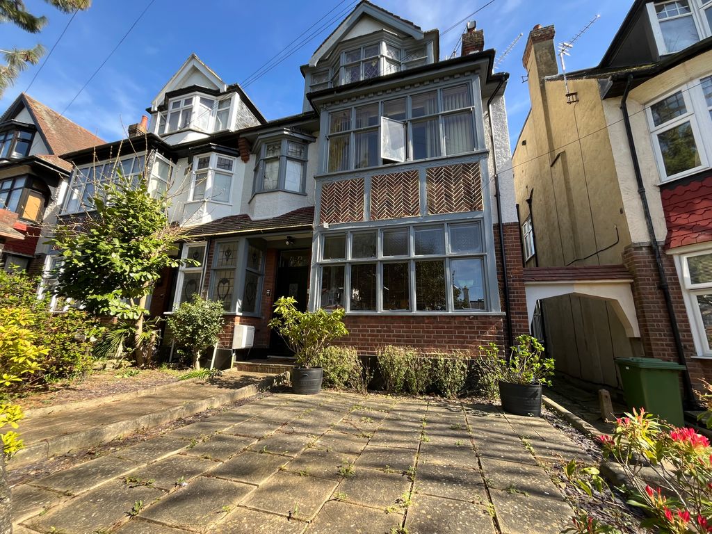 Property photo 1 of 1