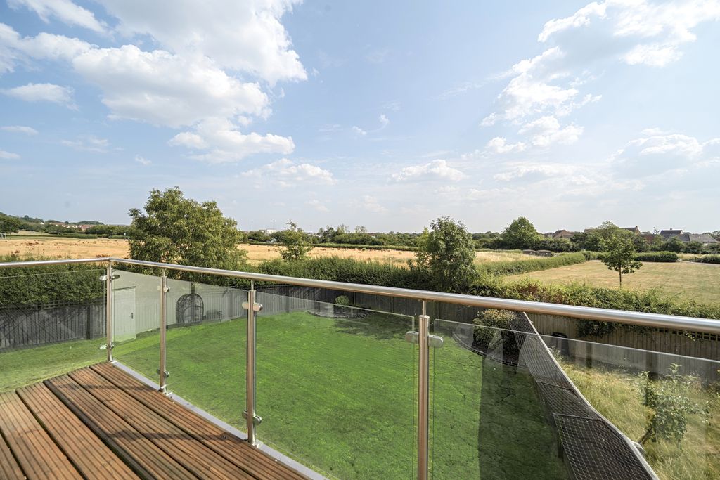 Property photo 3 of 22 16A5Aeb90256A41494217201