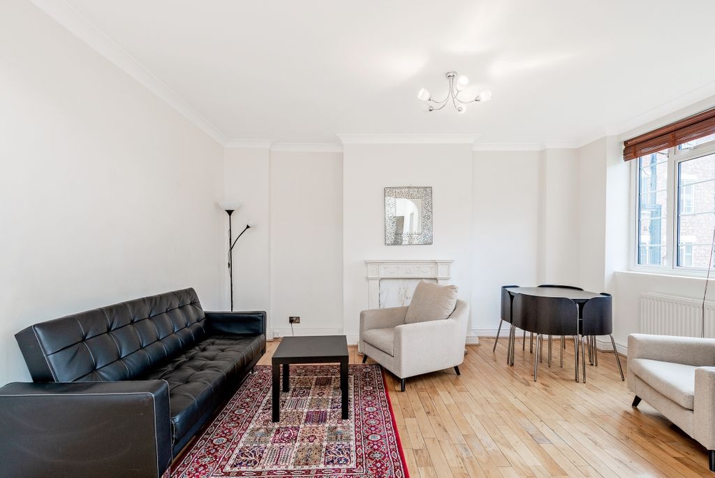 Property photo 2 of 7 Living Room