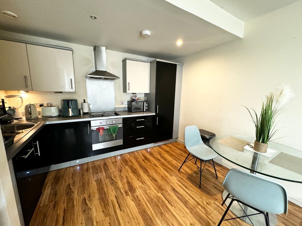 Property photo 2 of 9 Picture No. 03