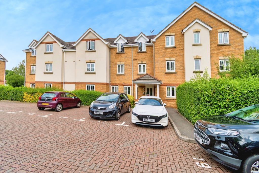 Property photo 1 of 16