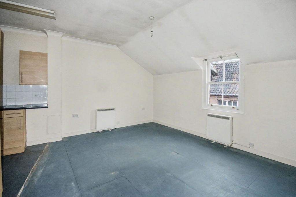 Property photo 3 of 12 5 Murrell's Court, King Street, Norwich, Norfolk, Nr1 1La