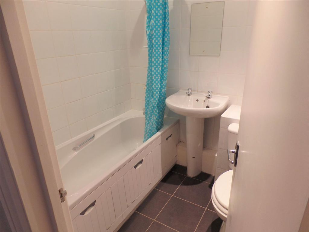 Property photo 3 of 5 Sam_2957.Jpg