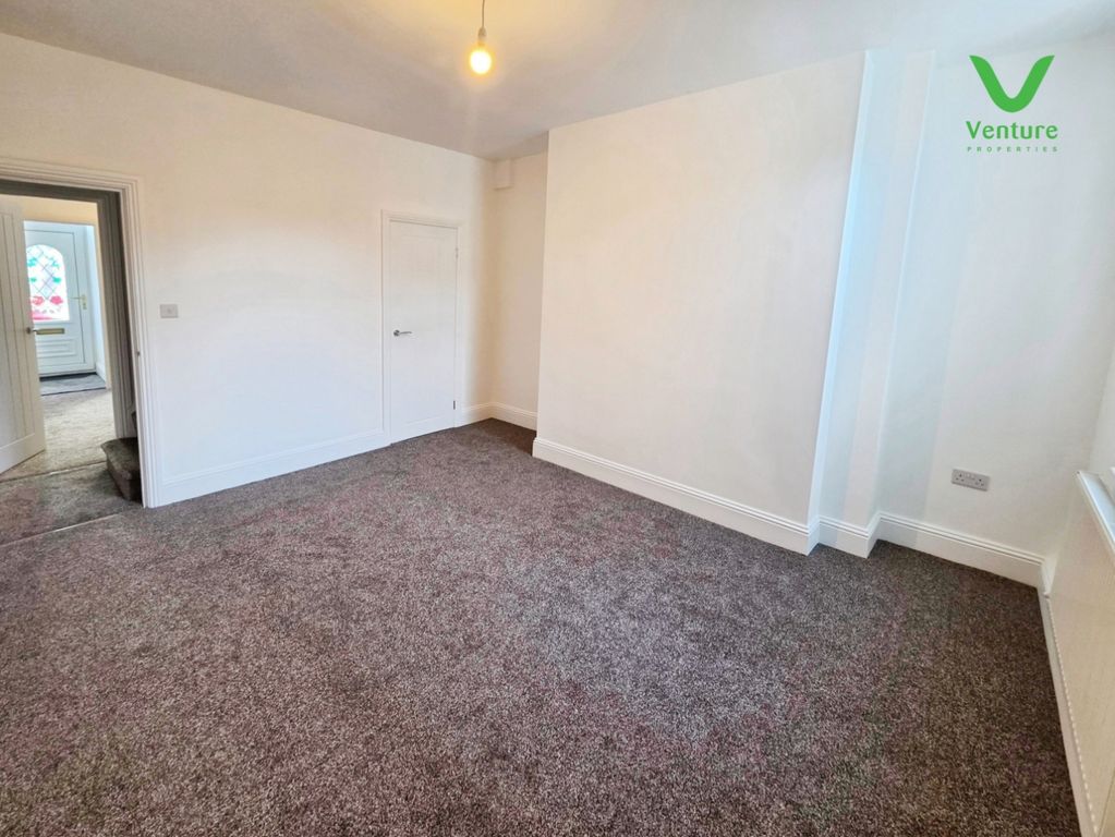 Property photo 3 of 10 Pbox-Img.Jpg