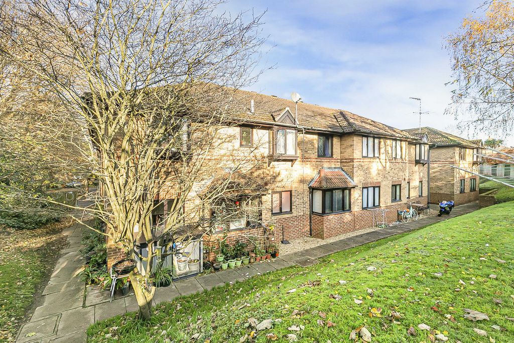 Property photo 1 of 15