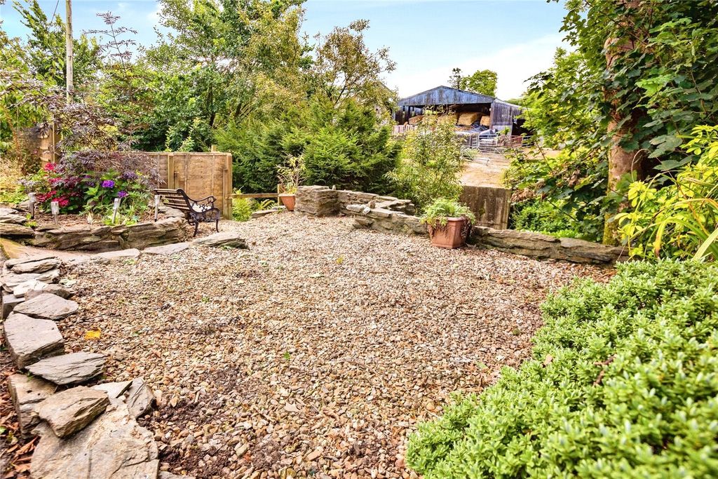 Property photo 2 of 17 Picture No. 03