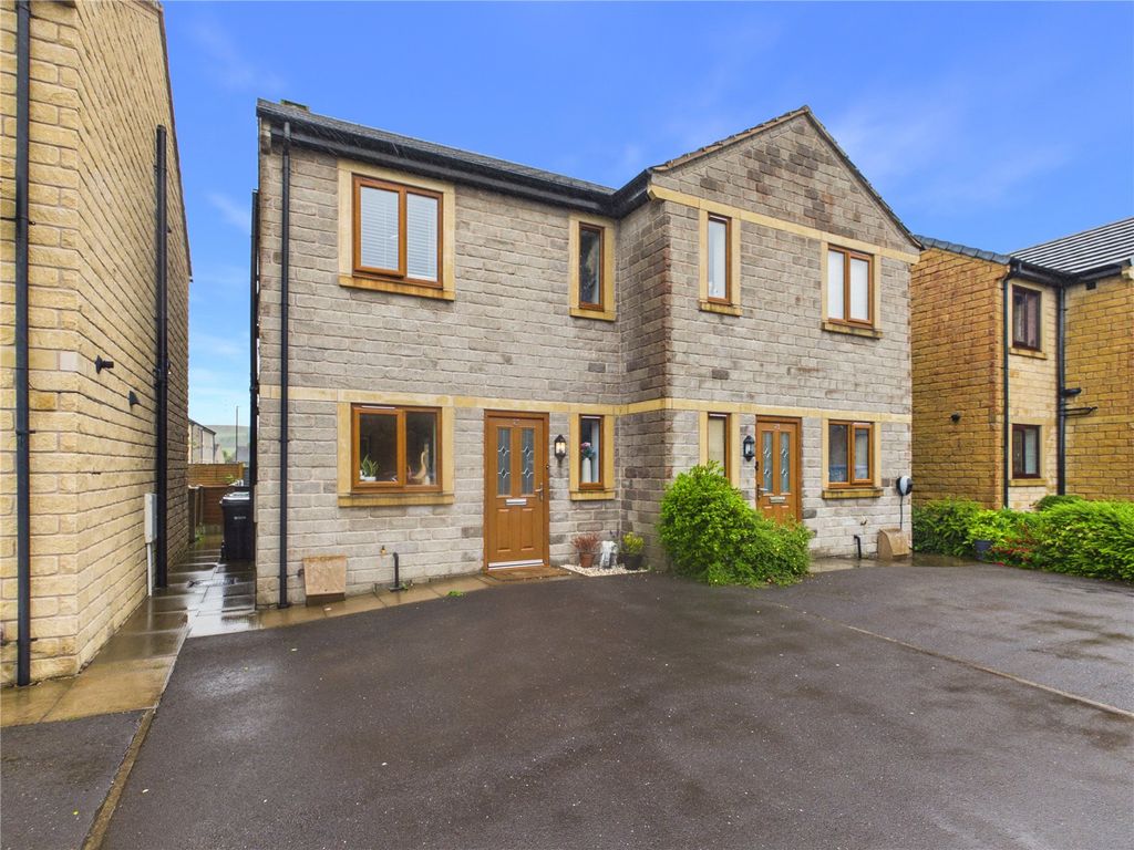 Property photo 1 of 15 Picture No. 17