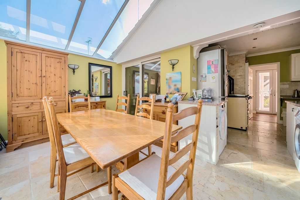 Property photo 3 of 14 Image 2