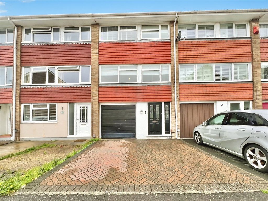 Property photo 1 of 12 #Yourmoveswanley
