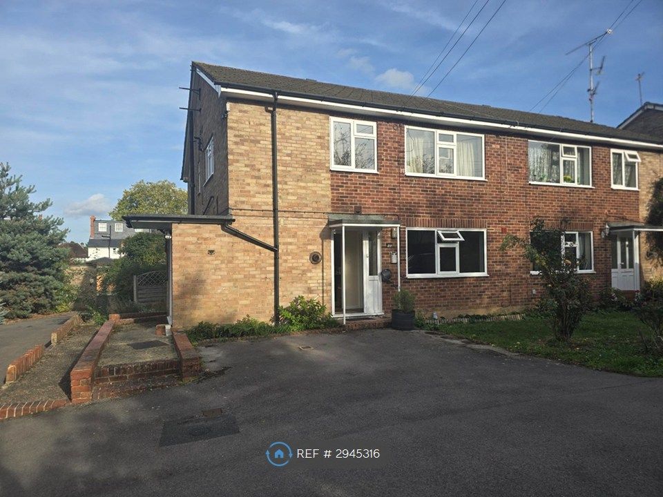 Property photo 1 of 3