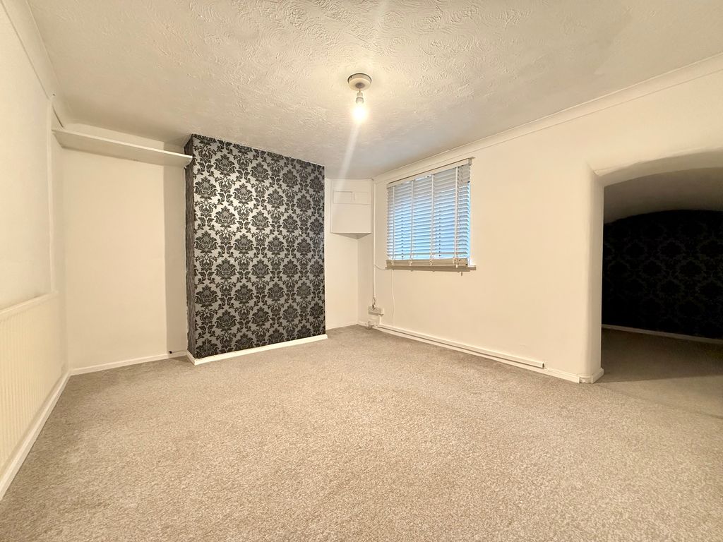 Property photo 2 of 8 Annex