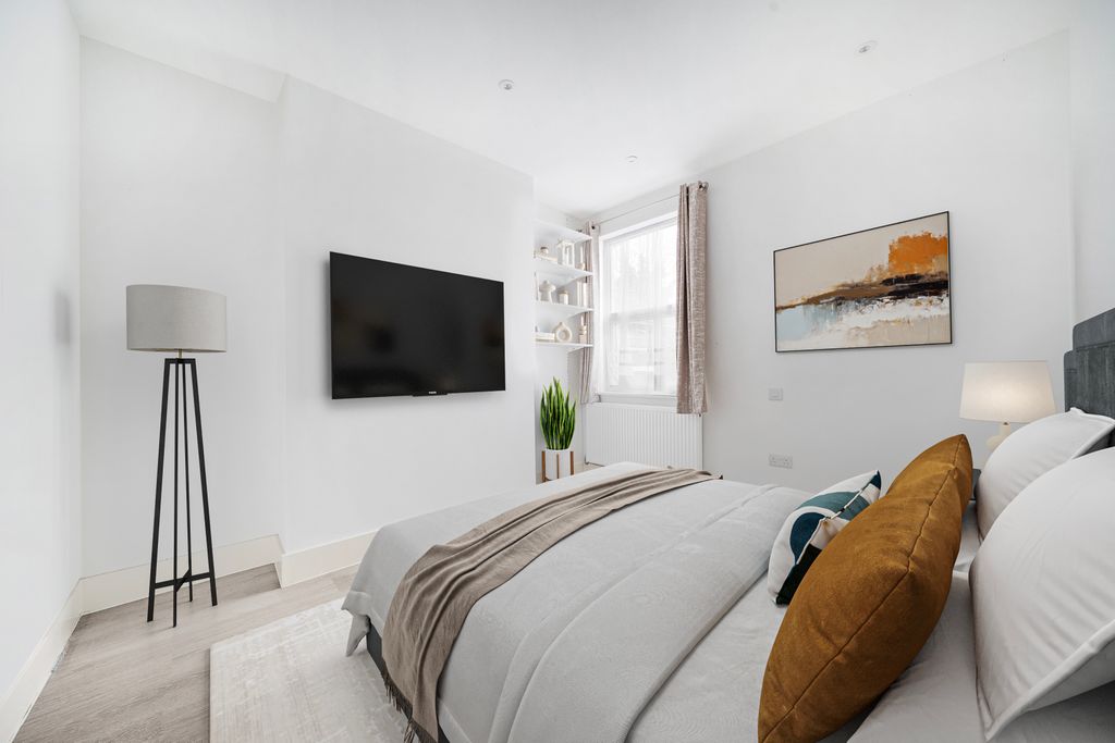 Property photo 3 of 9