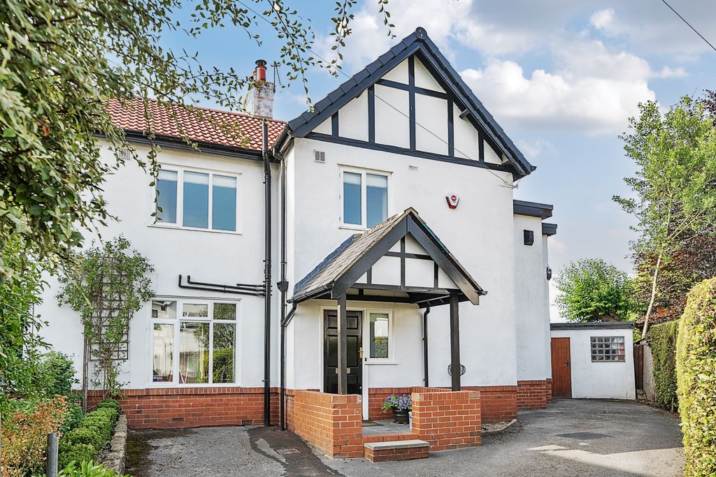 Property photo 1 of 23