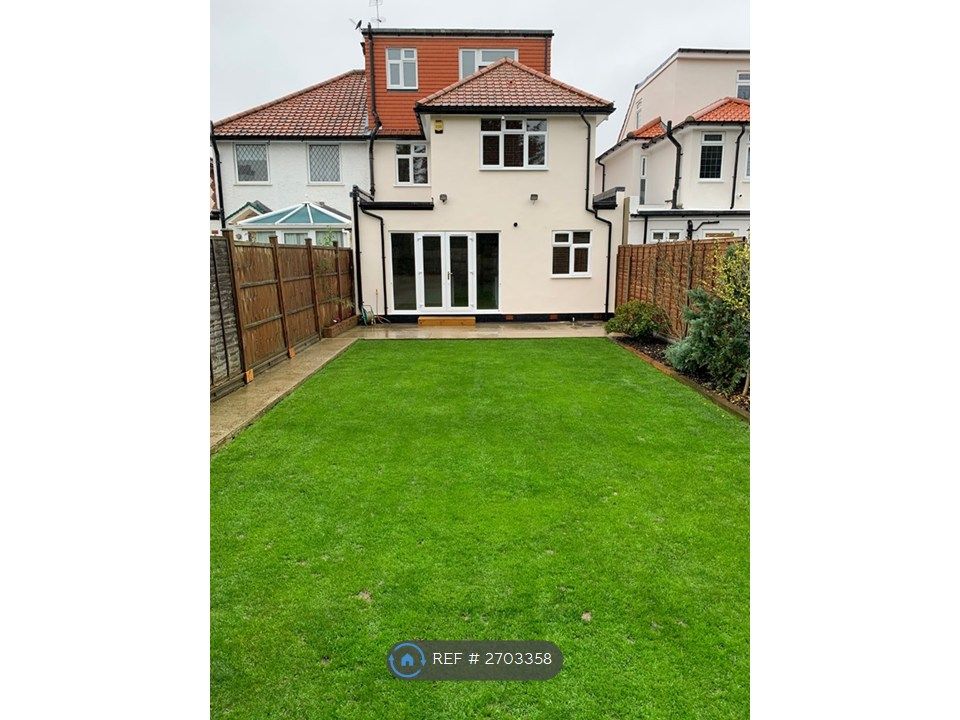 Property photo 2 of 18 Rear