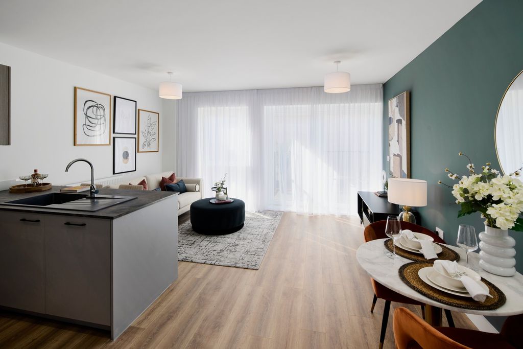 Property photo 2 of 10 Living Room 