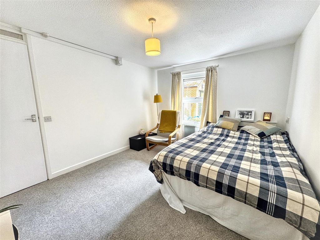 Property photo 3 of 12 Img_6619.Jpg
