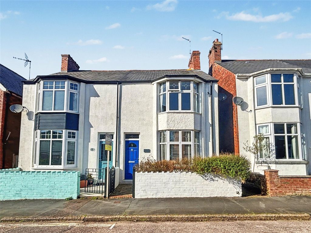 Property photo 1 of 23 Outside Front