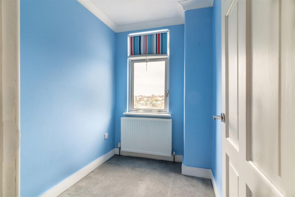 Property photo 2 of 11 3582234