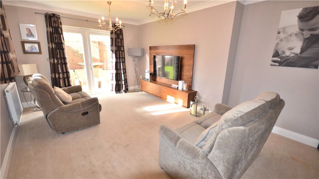 Property photo 2 of 11 Picture No. 10