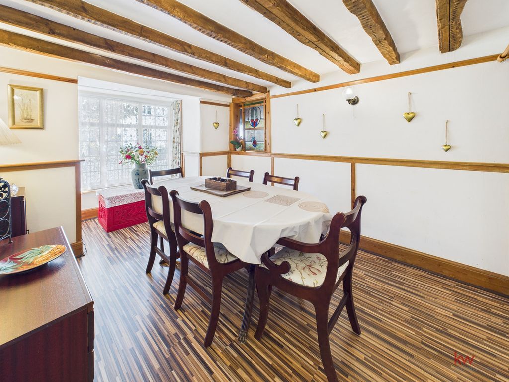 Property photo 1 of 27