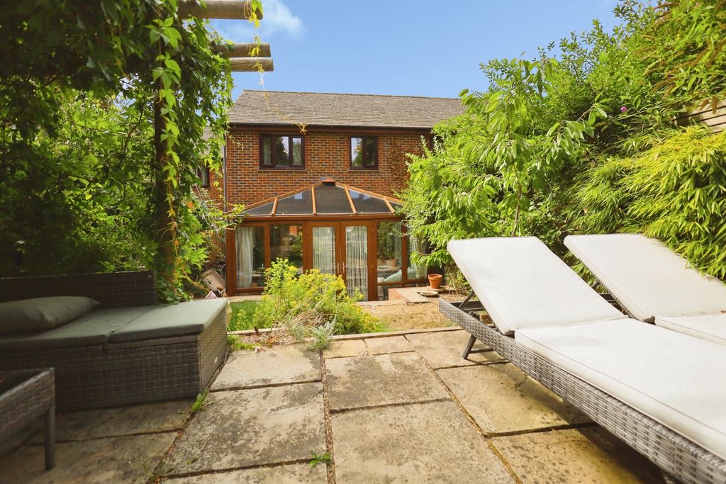 Property photo 1 of 24 Pbox-Img.Jpg