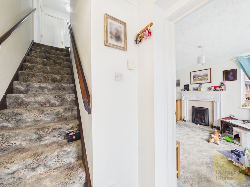 Property photo 2 of 23