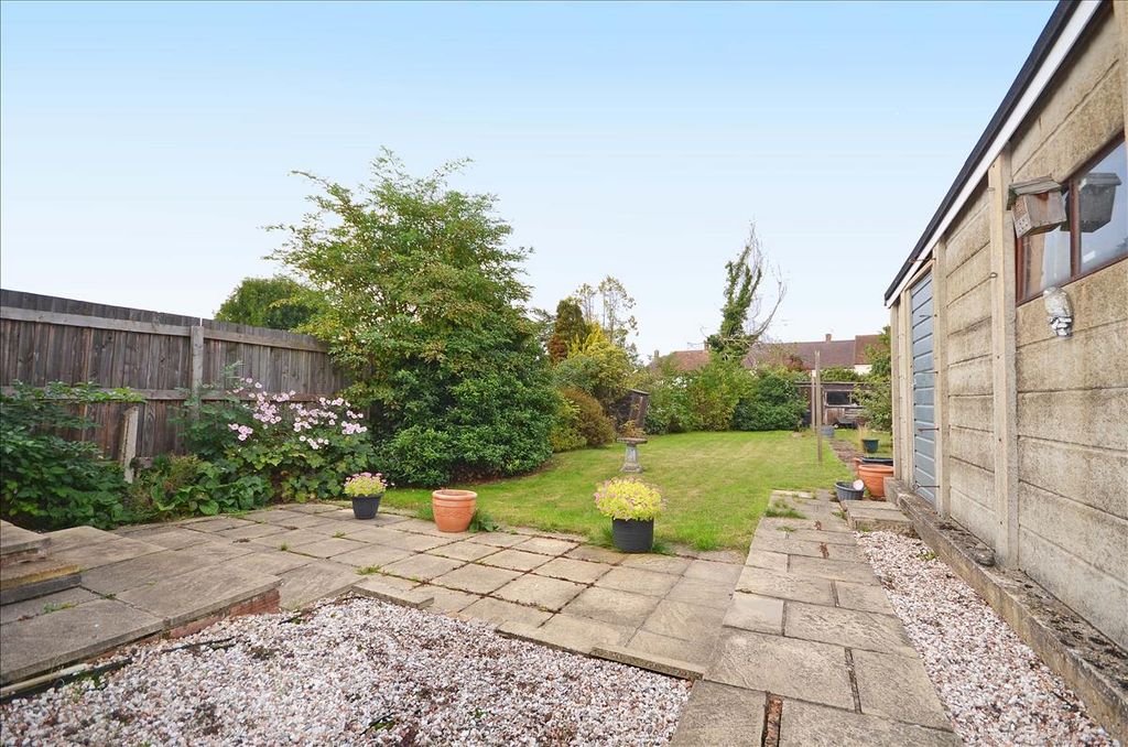 Property photo 3 of 8